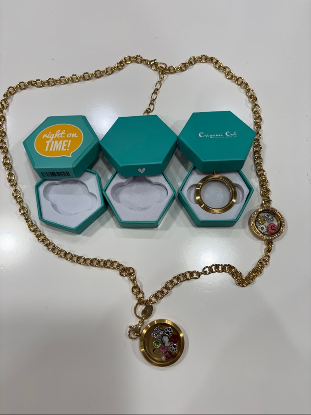 Origami Owl Gold Living Locket Necklace with Turquoise Box Set